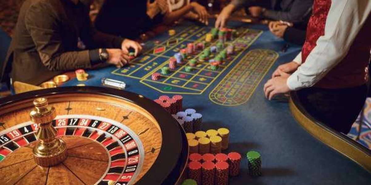 How to Play Live Casino Games on Mostbet India